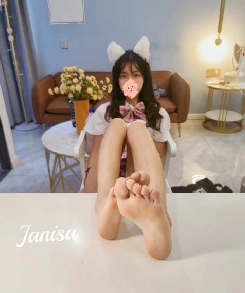 欧美潮喷少妇100_超清高清迅雷在线观看