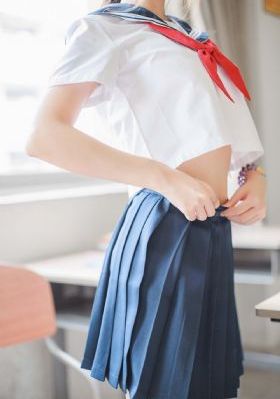 欧美萝莉发育图片_超清高清电影在线